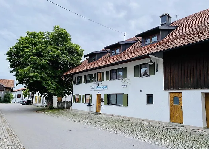 Hirsch Vendégház Seeg